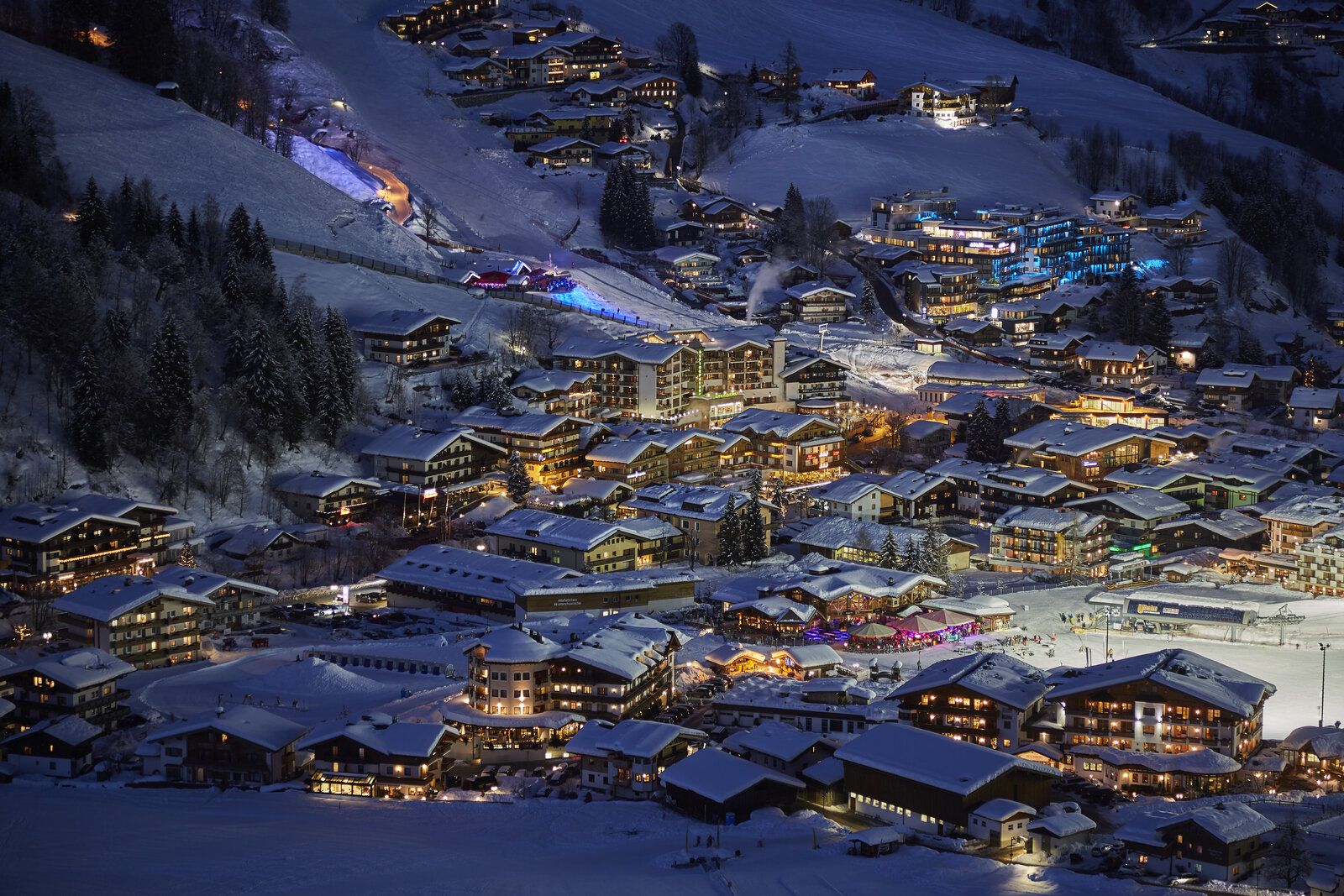 Hinterglemm in winter, the village lit up at night