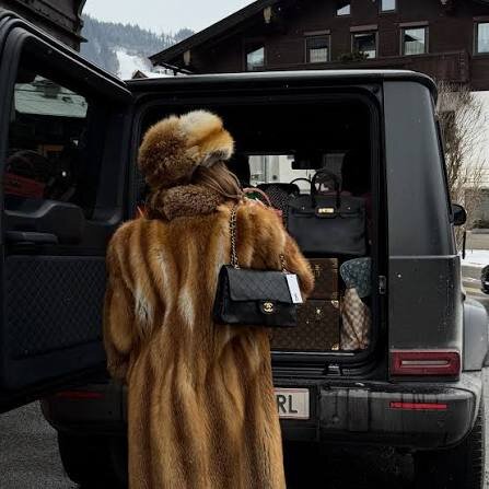 Kitzbühel in winter, a chic shopping street